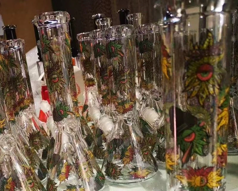 10 Inch Glass Bong Will Shipped To Australia 10 Inch Glass Bong Will Shipped To Australia